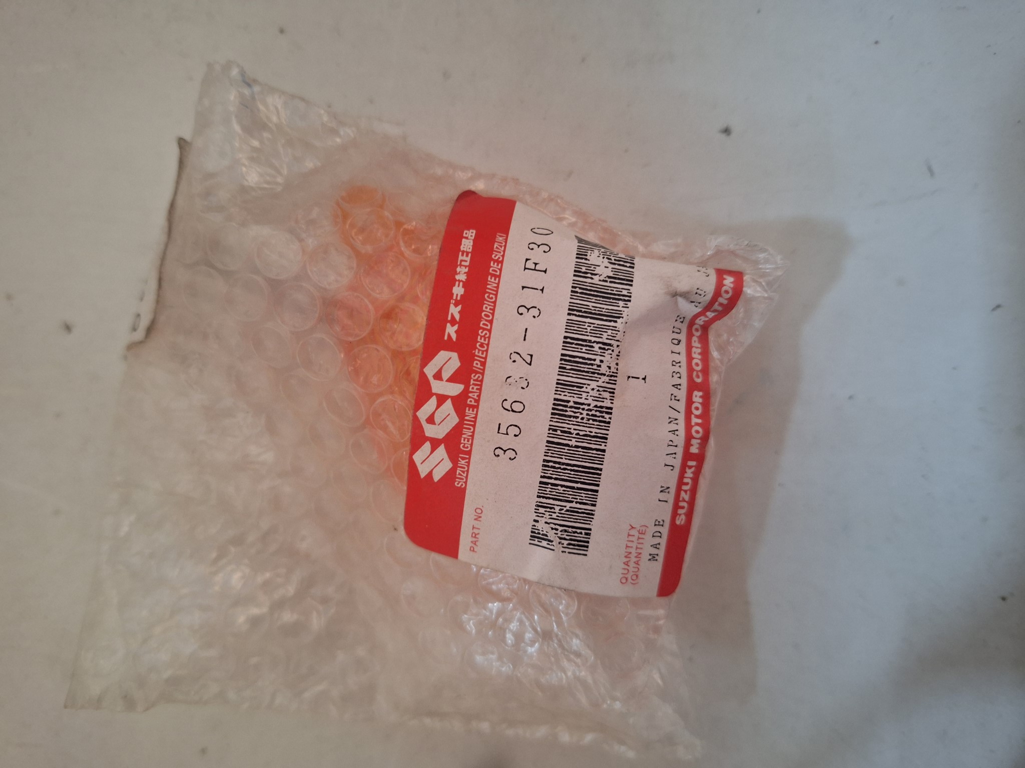 Picture of SUZUKI  GLAS. BLINKLEUCHTE  35632-31F30